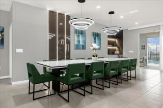 10 Bedrooms 8 Bathrooms Windsor Island 3048 Md - 1