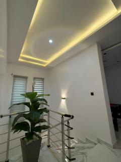 Secure 3 Bedroom with PS5 Starlink in a Private Compound - 6