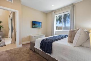 4 Bedroom 45 Bathroom Magic Village 3245 Bv - 2