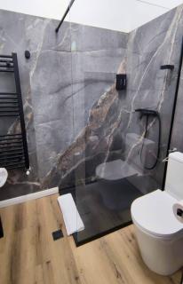 Julia Apartments Cluj - NEW, central, self check-in - 5