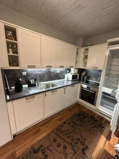 Desing Flat n2 Port - Designer - Own Parking - Streaming - 2 baths - Wash&Dry - 4