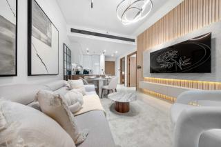 Chic 1BR Getaway, Sleeps 4, Stunning Pool Views - 0