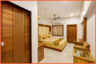 SEA VIEW from ROOF -Subrata Sarkar Road A1 Premium Lagoon Luxuary Hotel Near Jagannath Temple - 500M Sea Beach - Swimming Pool - Restaurant- Breakfast Included And Parking Facilities - Top Rated Four Star Hotel In Puri - 8