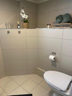 Stathelle Heritage Retreat - Studio Apartment - Free parking & free internet - 7