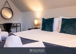 Home with Rear Terrace in Ironbridge - 9