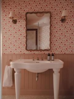 Luxury Apartment with Roof Terrace - Cotswolds - 1