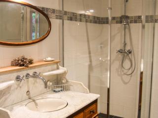 Appartement T4 de Charme au RDC, 100m², Parking, 6 Pers. - FR-1-165A-203 - 1