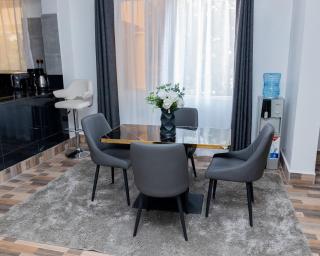 Sofitel Executive 2 bedrooms all ensuite - 3