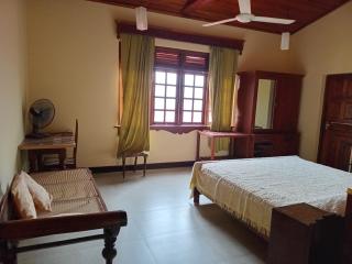 Hill Crest Mansion - 2