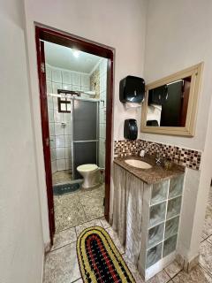 Brisamar Mongagua Sobrado com Ar Condicionado a 50mts do Mar - 2