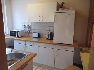 Ferienhäuser Mit Pool In Ruhiger Lage Am Waldrand - 3