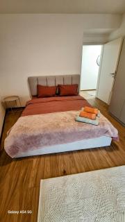 Gona's Apartment - 6