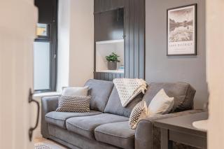 Southend Cottage By Birch Stays - 3