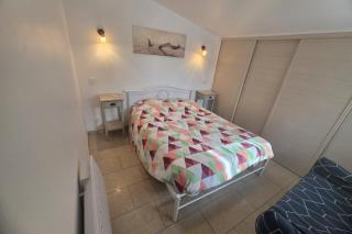 Friendly getaway near the creeks - 4