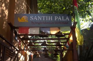 Santihpala Forest villa by Jungle Adventure World Hotel - 8