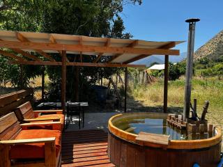Parcela privada, Cabaña y Tinaja, Quincho, Naturaleza - 0