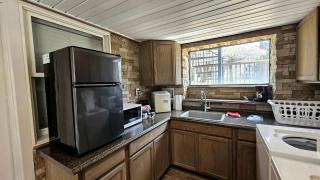 Waterfront Vacation Rental for Two Guests near Ohiopyle State Park, Pennsylvania - Confluence - 9