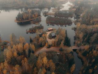 Īves, Koka Maja - 2