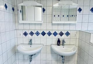 Doppelzimmer 4 „Focus“ - Suhitha´s Gästehaus Villingen-Schwenningen - 4