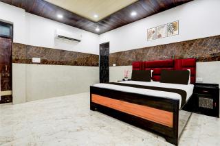 Hotel O R R GARDEN HOTEL - 6