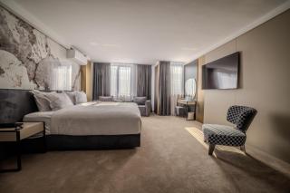 Aslan Gold Hotel - 8