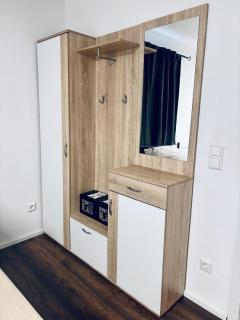 Dreibettzimmer 1 Home - Suhitha´s Gästehaus Villingen-Schwenningen - 6