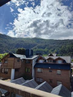 Depto Moderno con vista a C. Curruhuinca + parking - 2