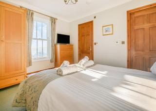 Green Acres Cottages - 7