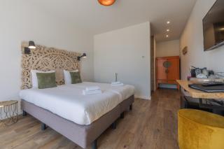 Strandhotel Dennenbos - 5