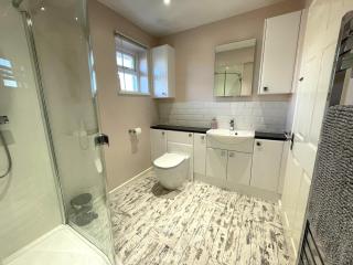 Dassia-Rural Bungalow, Dog Friendly with Hot Tub Near Gurnard - 8