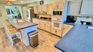 6 Bedroom 4 Bath - Private Pool Close to Beach -HK - 2