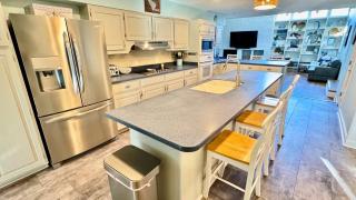 6 Bedroom 4 Bath - Private Pool Close to Beach -HK - 1