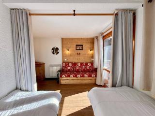 Studio accessible 4 pers, balcon sud-ouest, animaux admis - FR-1-353-45 - 2