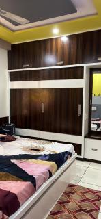 Private Room With Shared Leaving Room - Junagadh - 1