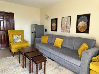 Lakeview Apartments - Serene Mustard - 7
