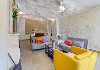 Maison semi-troglodyte entre Loire et châteaux - 1