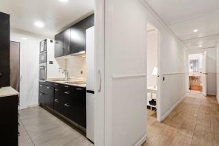 Eixample AC, Sunlit Balcony & Prime Location - 1