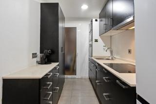 Bright 3BR2BA w Balcony in Eixample - 1