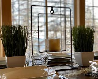 High-altitude Hideaway: Large Rental on Schweitzer Mountain with Views and Hot Tub - 8