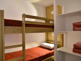 Appartement rénové et chaleureux proche des pistes, 3 pièces + cabine pour 8 pers, animaux admis - FR-1-181-1922 - 4