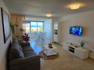 Apartment Jacaranda 2 by sea and beach, pool, very central, dishwasher, Wifi, fantastic seaview - 3