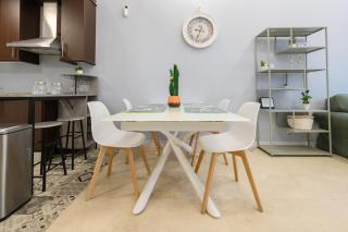 Acogedor Dúplex con Cocina Abierta y Suite Privada en Madrid LDM11034 - 3