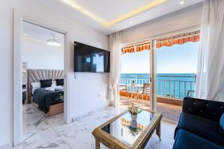MalagaSuite Coastline Apartments Fuengirola - 8