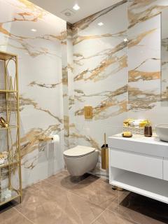 Aurora Villa by A&D Properties - 4