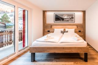 Studio Enzian - Matterhorn Sicht bei der Bergbahn Inspiringplaceszermatt - 4