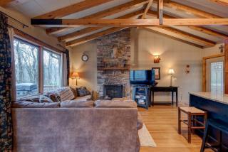 Appalachian Retreat - 2