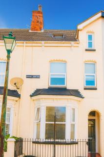 Seaside Sanctuary in Cleethorpes, Wild Heart House - 8