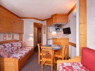 Studio rénové divisible au pied des pistes avec balcon, accepte animaux - FR-1-181-2590 - 1