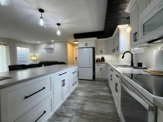 The Lookout - Sherbrooke Cottages - 7