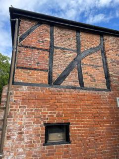 Bishops Keep - A New Unique Town Centre Home - 2